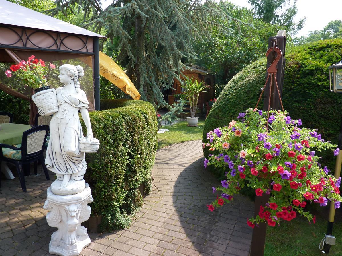 Hotel Am Berg Spremberg Eksteriør billede